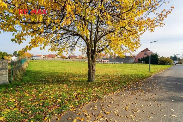 Prodej pozemku pro bydlení, Všechlapy, 1072 m2