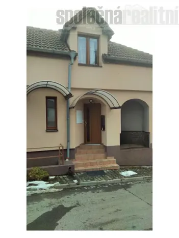 Pronájem bytu 1+kk, Holubice, Na Hrázi, 20 m2