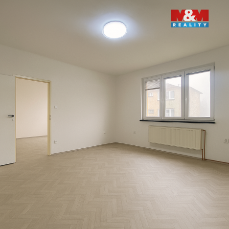 Prodej bytu 2+1, Ryžoviště, Tovární, 58 m2