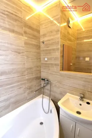 Pronájem bytu 3+1, Klášterec nad Ohří, Školní, 66 m2