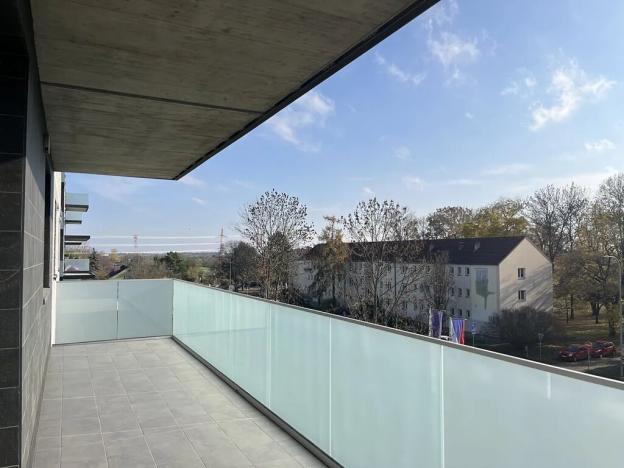 Pronájem bytu 2+kk, Praha, 56 m2