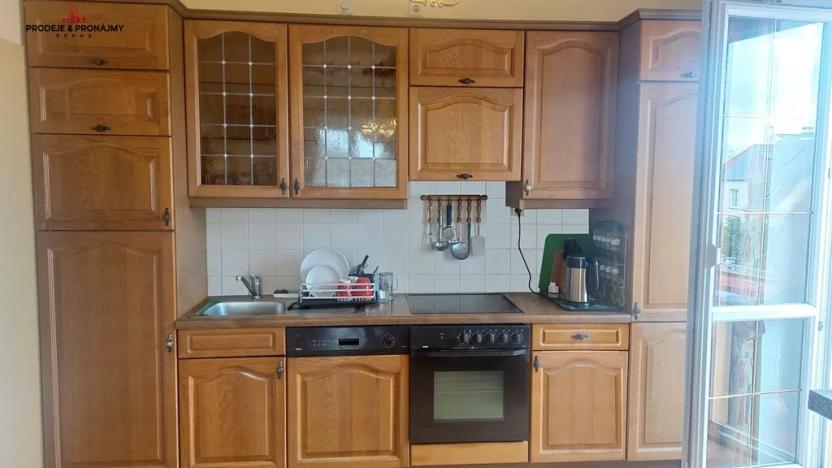 Prodej vily, Praha - Suchdol, 243 m2