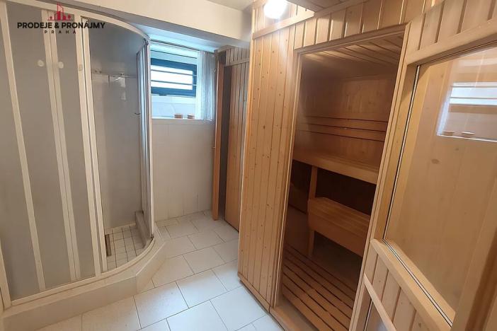 Prodej vily, Praha - Suchdol, 243 m2