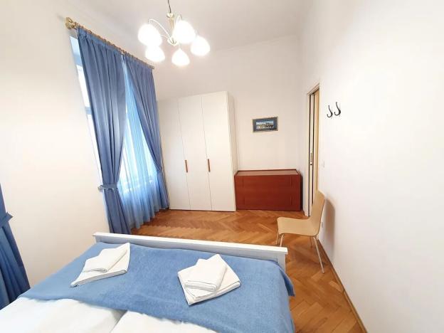 Pronájem bytu 2+kk, Praha - Nové Město, Ostrovní, 43 m2