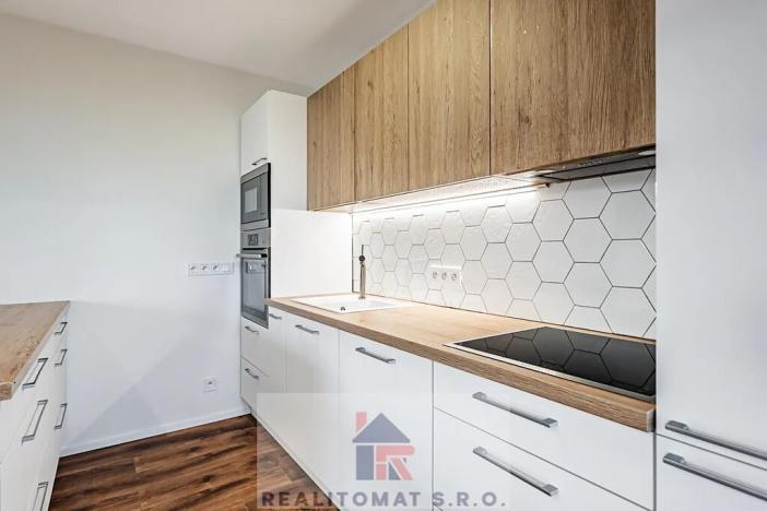 Prodej bytu 4+kk, Horoušany, Rubínová, 92 m2