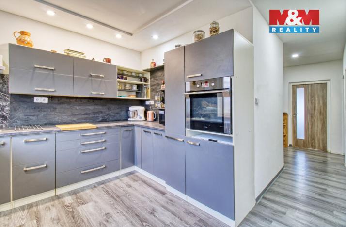 Prodej bytu 4+1, Klášterec nad Ohří, Topolová, 75 m2