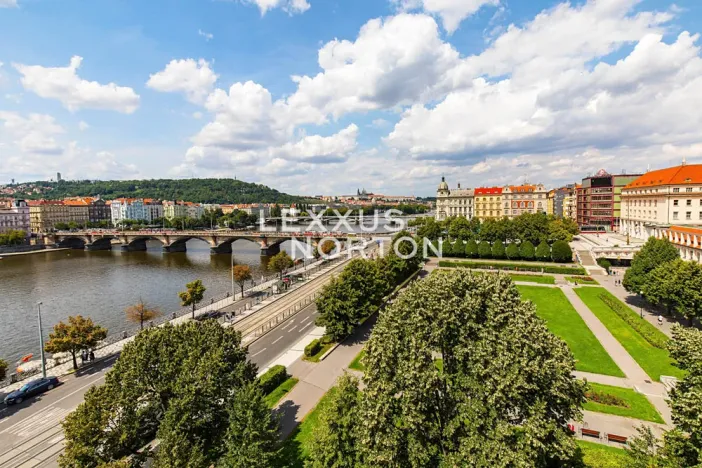 Pronájem atypického bytu, Praha - Nové Město, Dřevná, 250 m2