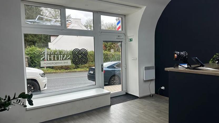 Pronájem obchodního prostoru, Průhonice, Hlavní, 59 m2