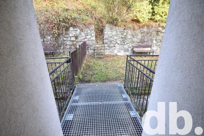 Pronájem bytu 2+kk, Karlovy Vary, Táborská, 50 m2