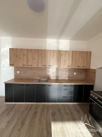 Pronájem bytu 3+kk, Křesetice, 75 m2