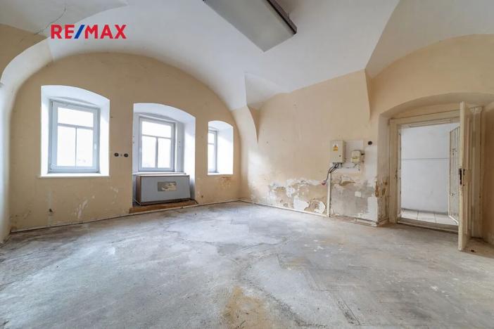 Prodej rodinného domu, Staré Město, nám. Osvobození, 444 m2