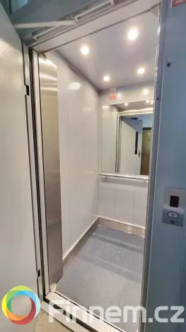 Pronájem bytu 2+1, Praha - Libeň, Pod bání, 55 m2