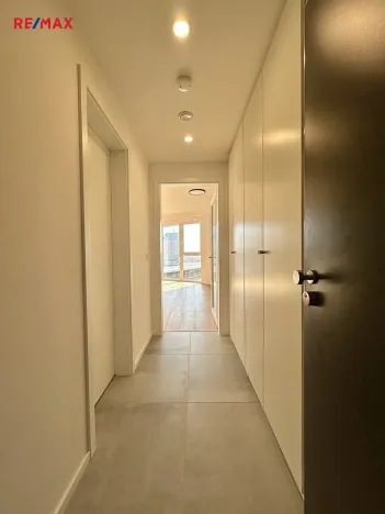 Pronájem bytu 2+kk, Praha - Strašnice, Ramonova, 50 m2