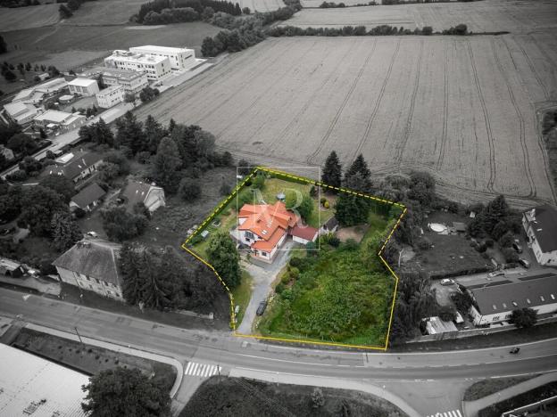 Prodej komerční nemovitosti, Sulice, Hlavní, 370 m2