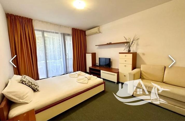 Prodej bytu 2+kk, Pomorie, Bulharsko, 75 m2