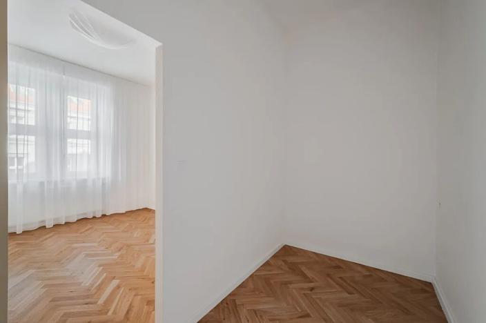 Prodej bytu 2+kk, Praha - Nusle, Mojmírova, 45 m2