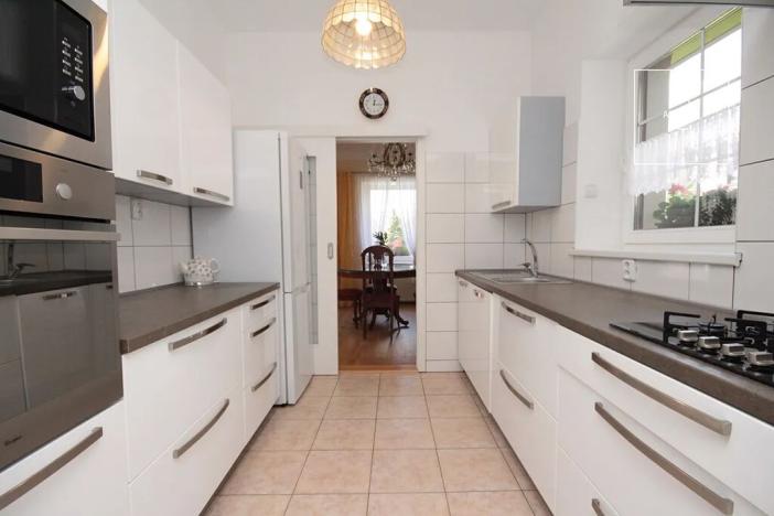 Pronájem rodinného domu, Praha - Suchdol, Havraní, 253 m2