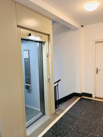 Prodej bytu 3+kk, Praha - Podolí, Podolská, 73 m2