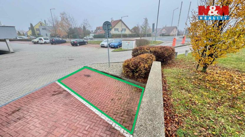 Prodej garážového stání, Olomouc, tř. Míru, 13 m2