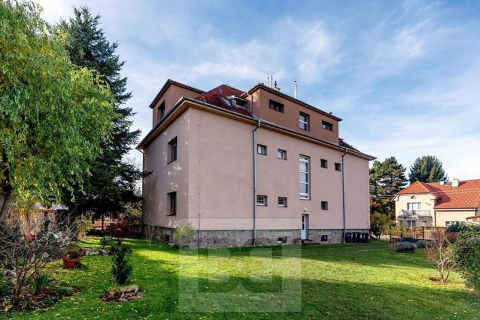 Prodej bytu 2+1, Říčany, nám. Československé armády, 72 m2