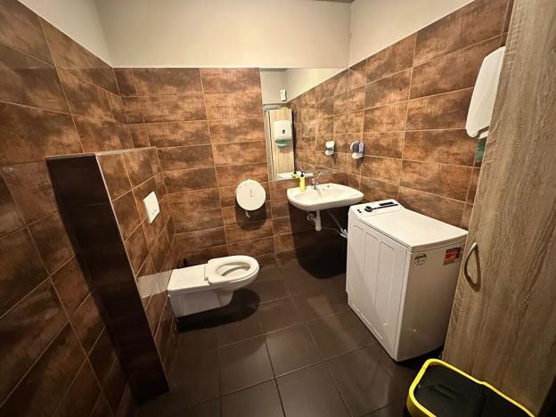 Pronájem restaurace, Praha - Stodůlky, Hábova, 142 m2