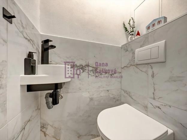 Prodej bytu 3+1, Nová Bystřice, Rybní, 79 m2