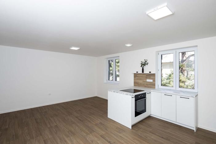 Pronájem bytu 2+kk, Opava - Předměstí, U Hliníku, 46 m2