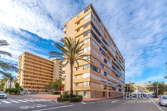 Prodej bytu 2+kk, Algeciras, Španělsko, Calle Cabo Cervera, 34 m2