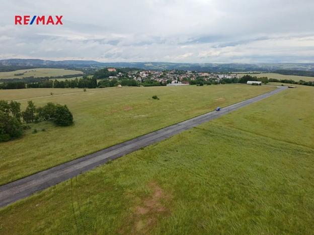 Pronájem komerčního pozemku, Bezdružice, 106509 m2