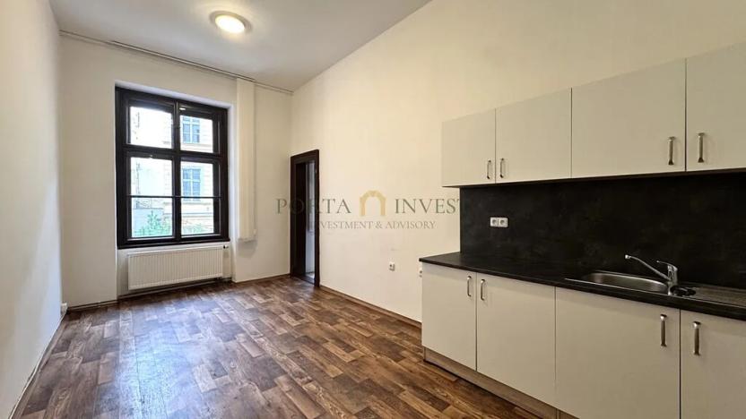 Pronájem kanceláře, Praha - Nové Město, Žitná, 166 m2