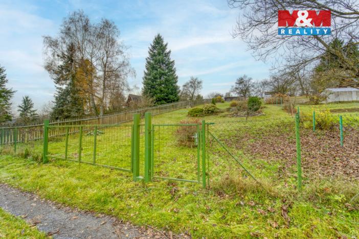 Prodej zahrady, Bochov, 878 m2