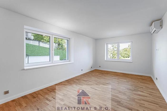 Prodej bytu 4+kk, Praha - Komořany, Pod lesem, 127 m2