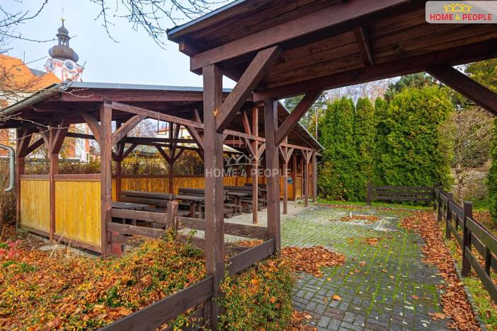 Prodej vily, Karlovy Vary, Merklínská, 700 m2