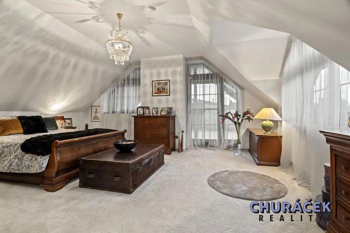 Prodej rodinného domu, Ohrobec, Oblouková, 446 m2