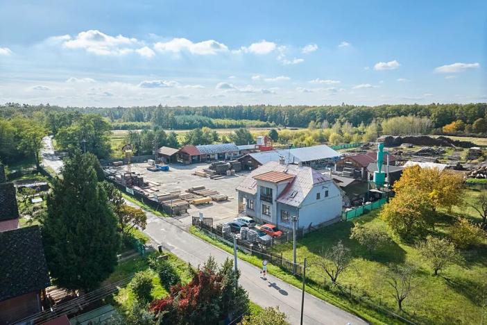 Prodej výrobních prostor, Seletice, 1508 m2