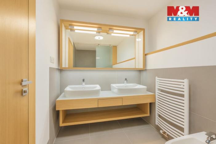 Prodej rodinného domu, Praha - Libuš, V Hrobech, 279 m2