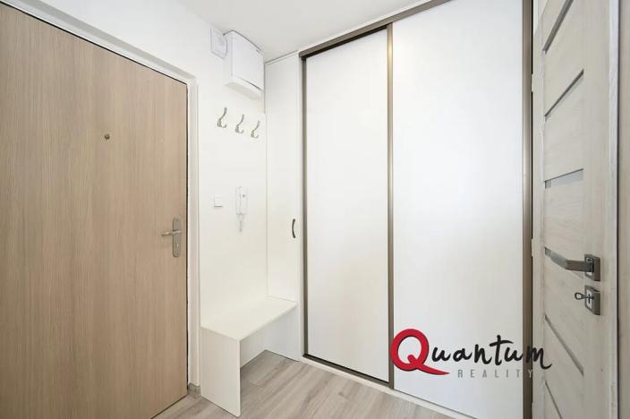 Pronájem bytu 1+kk, Kladno, Švédská, 33 m2