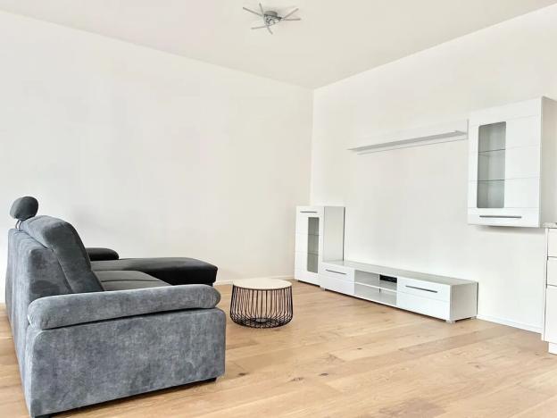 Pronájem bytu 2+kk, Praha - Smíchov, Grafická, 70 m2