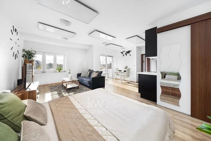 Prodej bytu 1+kk, Praha - Žižkov, Jeseniova, 39 m2