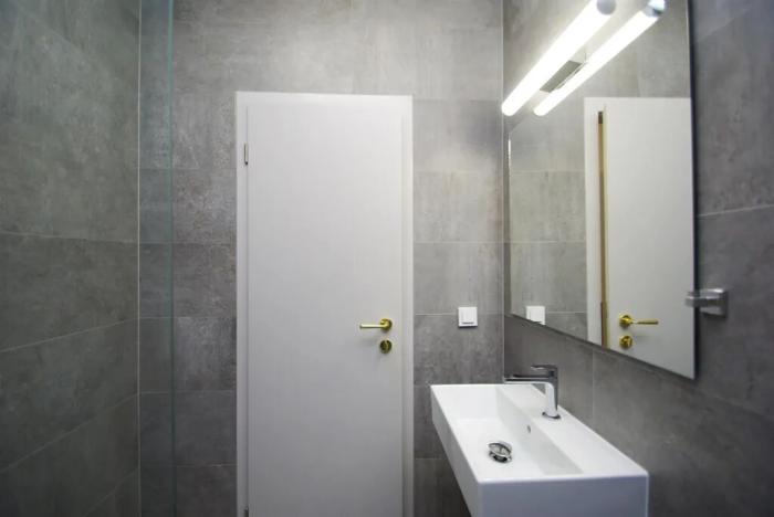 Pronájem kanceláře, Praha - Smíchov, Štefánikova, 70 m2