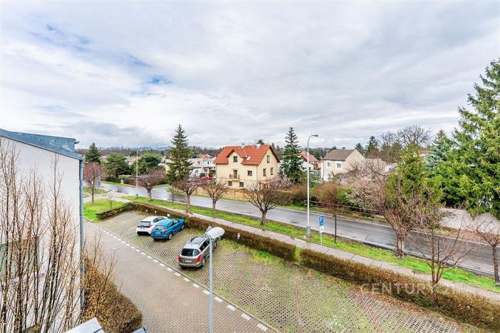 Pronájem bytu 2+kk, Praha, Bohdanečská, 47 m2