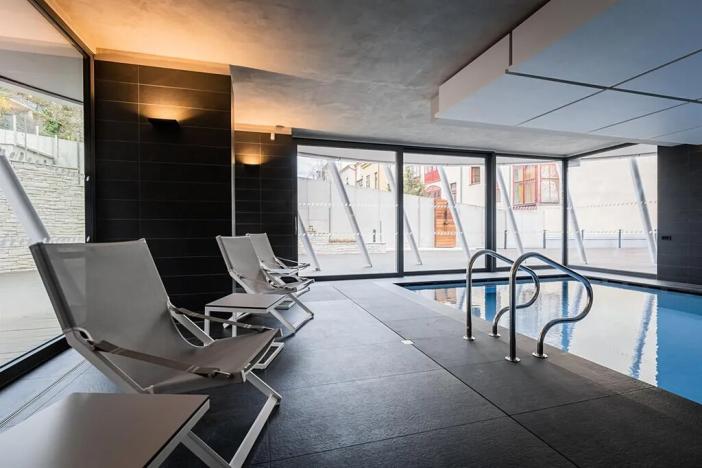 Pronájem bytu 2+kk, Praha - Smíchov, Holečkova, 77 m2