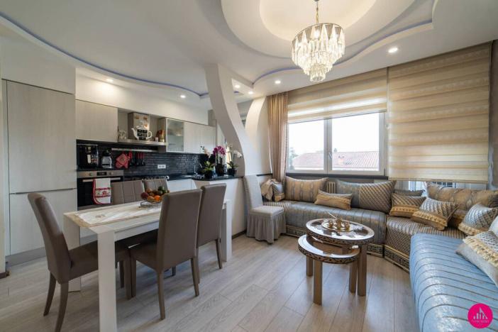 Prodej bytu 2+kk, Via Monte Nero, Pordenone, Friuli-venezia-giulia, Itálie, 85 m2