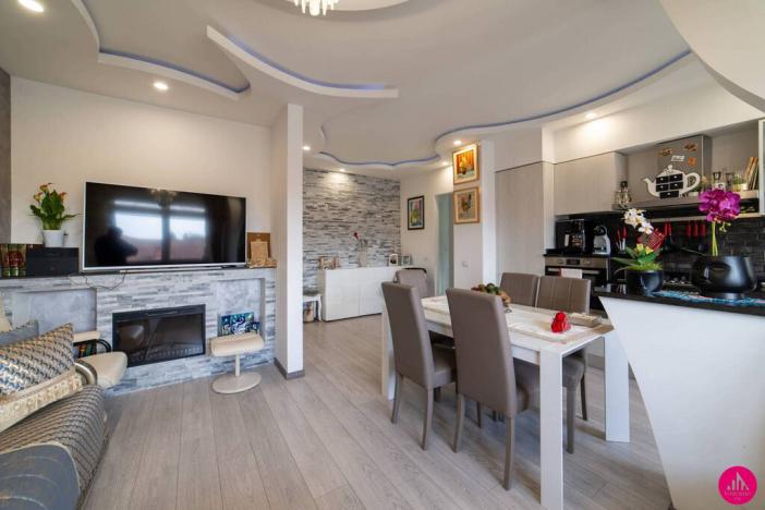 Prodej bytu 2+kk, Via Monte Nero, Pordenone, Friuli-venezia-giulia, Itálie, 85 m2