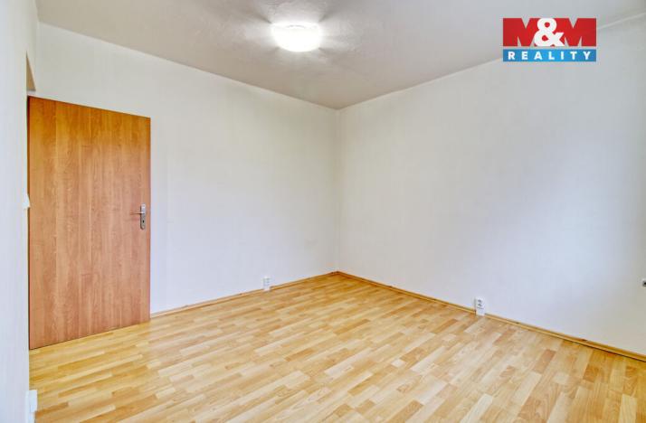 Prodej bytu 3+1, Karlovy Vary, U Koupaliště, 70 m2