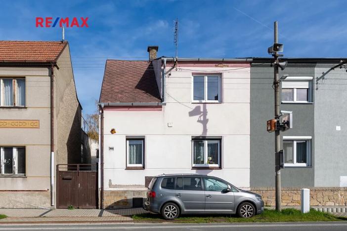 Prodej rodinného domu, Kamenné Žehrovice, Karlovarská třída, 120 m2