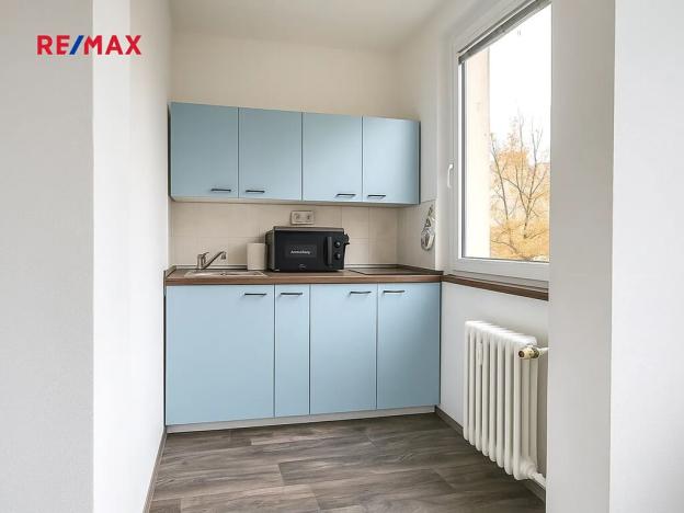 Pronájem bytu 1+kk, Praha - Chodov, Brodského, 30 m2