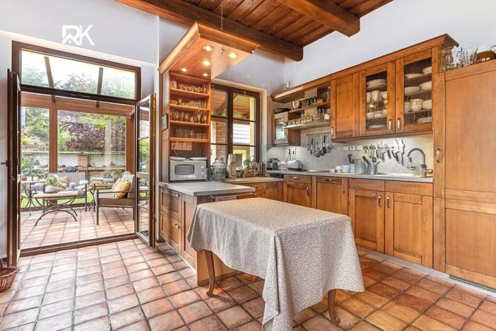 Prodej rodinného domu, Bříství, 375 m2