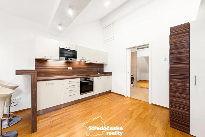 Prodej bytu 2+kk, Praha - Smíchov, Klicperova, 60 m2