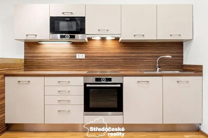 Prodej bytu 2+kk, Praha - Smíchov, Klicperova, 60 m2